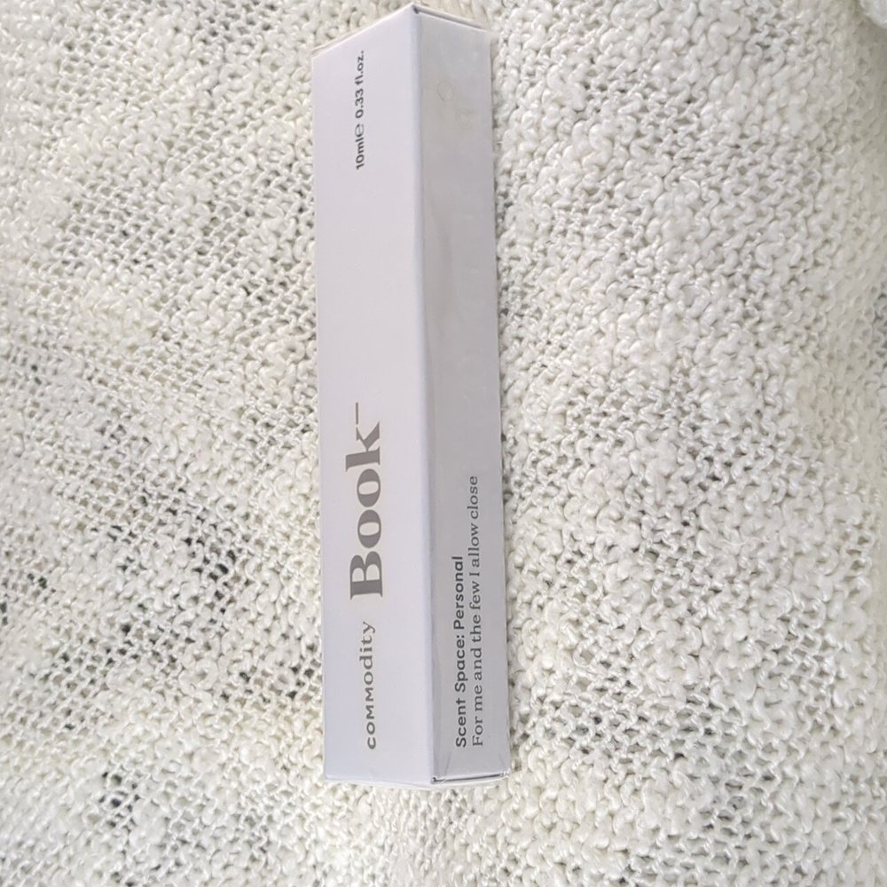 Commodity Book- in Scent Space: Personal, 10ml/0.33fl oz - Picture 2 of 10